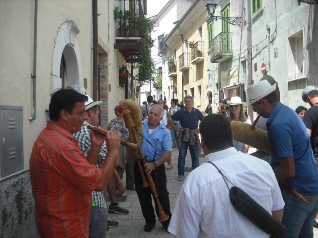 FESTIVAL INTERNAZZIONALE DELLA ZAMPOGNA 2014 SCAPOLI - ISERNIA (16)